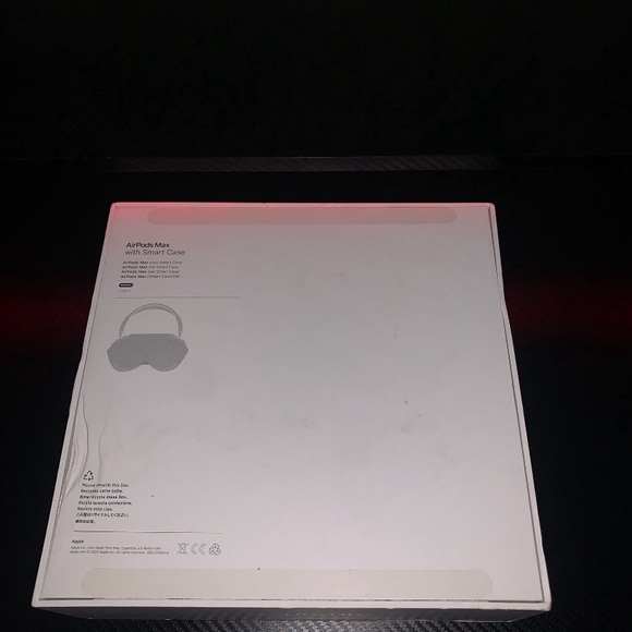 Apple AirPods Max - Silver - Picture 2 of 6